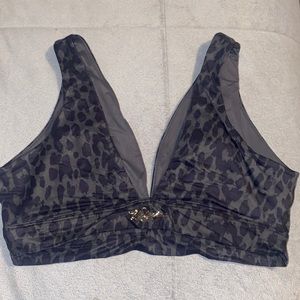 VS deep v bra